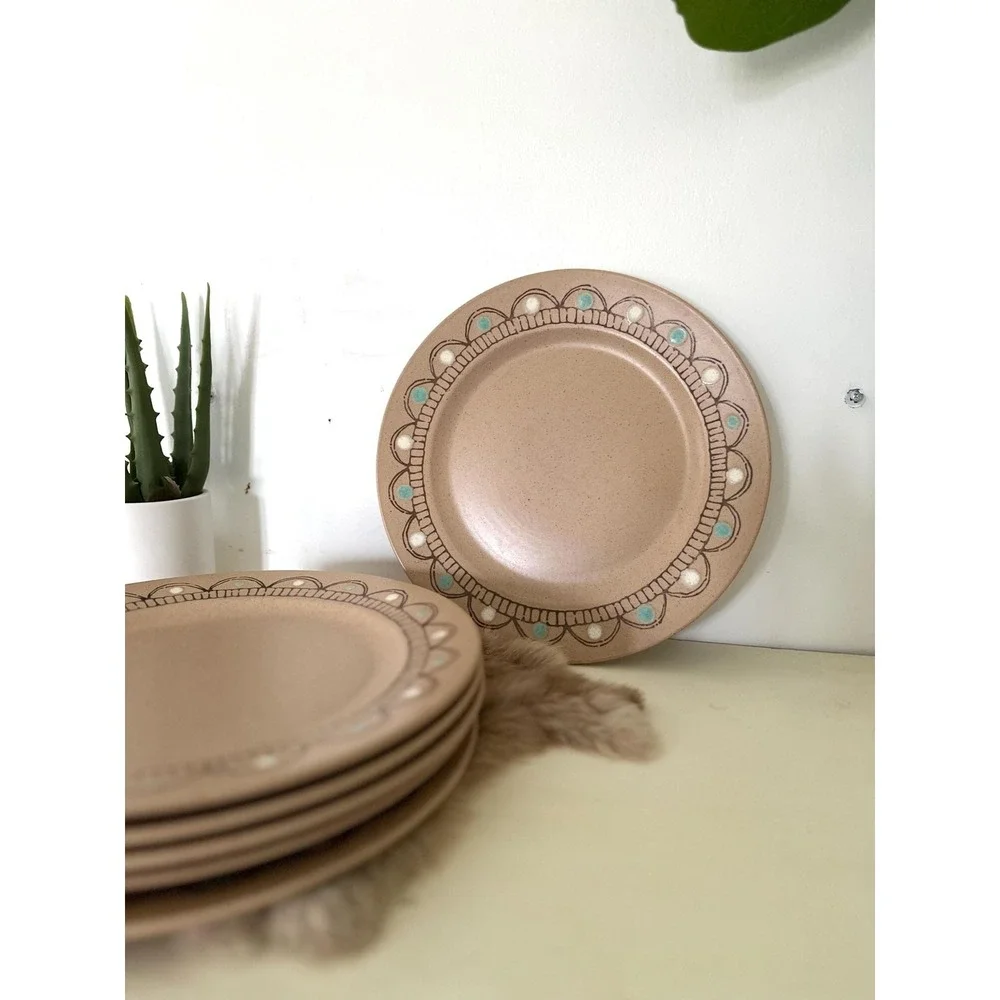 Six Painted Desert Metlox Dinner plate poppytrail Vernon tan‎ dots dinnerware